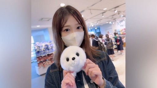 FC2PPV-3650993 Saya pikir dia adalah guru pembibitan yang pemalu dan pemalu, tetapi dia mengisap penis saya di dalam mobil dan meminum air mani saya!