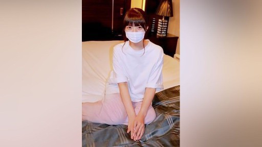 FC2PPV-4049425 Dalam kasus Mika-chan (18), tipe yang tidak tinggal di kota, hanya satu orang yang memiliki pengalaman, dan meskipun dia seorang amatir yang serius, rambut kemaluannya tidak wajar.