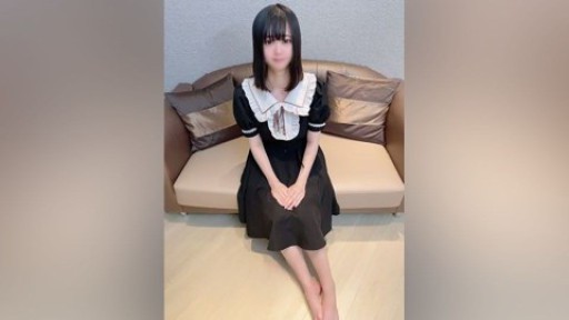 FC2PPV-4073267 Chiko, seorang gadis pemalu berusia 18 tahun dengan tubuh seperti belatung, hanya memiliki satu pengalaman dengan laki-laki dan naif serta masih berkembang. Dia mendapat creampied, mendapat pekerjaan tangan, mendapat wajah besar, dan wajahnya ditutupi air mani♡