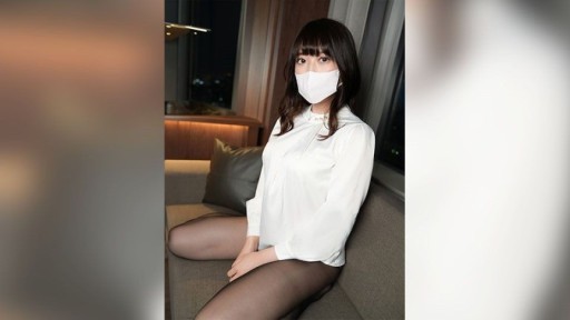 FC2PPV-4309877 ★Perburuan wanita amatir★Keponakan toko ponsel pintar nakal, 27 tahun★Piston mentah dengan penis tanpa karet di vagina berairnya yang terus memanas★Camppie terus menerus