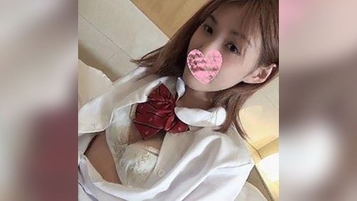 FC2PPV-4505160 Seorang guru taman kanak-kanak yang sangat populer dengan payudara berbentuk D-cup yang indah dan bokong yang bagus mengubah pekerjaannya menjadi penjual pakaian populer di Shibuya.