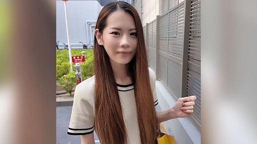 FC2PPV-4550185 Saat suaminya sedang bekerja, dia menelepon istri cantik langsing dan menidurinya di siang hari!