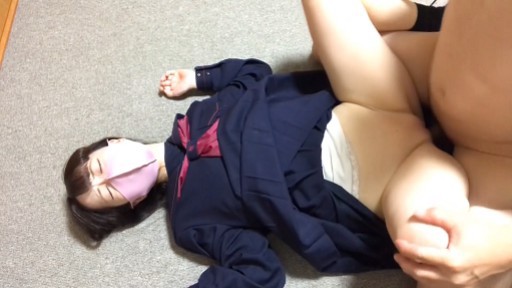 FC2PPV-4554849 Musume berada di ambang gangguan mental karena dia terpaksa melepas pakaiannya untuk melunasi hutangnya menggantikan orang tuanya, yang menghilang meninggalkan hutang dan Musume.