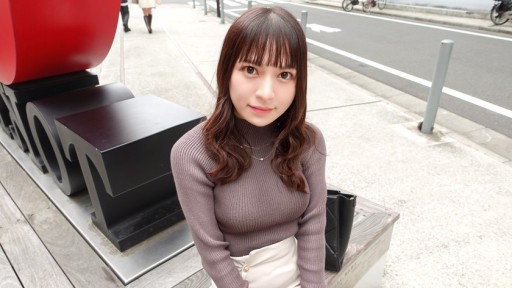 SIRO-5453 Seorang gadis cantik keturunan Jepang dengan mata besar yang lucu telah tiba! Sembari bekerja sebagai instruktur di sekolah, ia menghabiskan hari-harinya dengan perasaan frustrasi dan menghilangkan stresnya dengan melakukan masturbasi. Capai klimaks tertinggi dengan seks yang melepaskan hasrat seksual Anda yang terpendam!